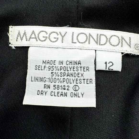 MAGGY LONDON NWT Size 12 Black Purple Floral Midi Dress Lined Pleated Flutter - Picture 4 of 9